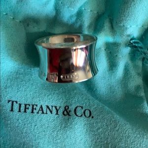 Tiffany 1837®️ Ring